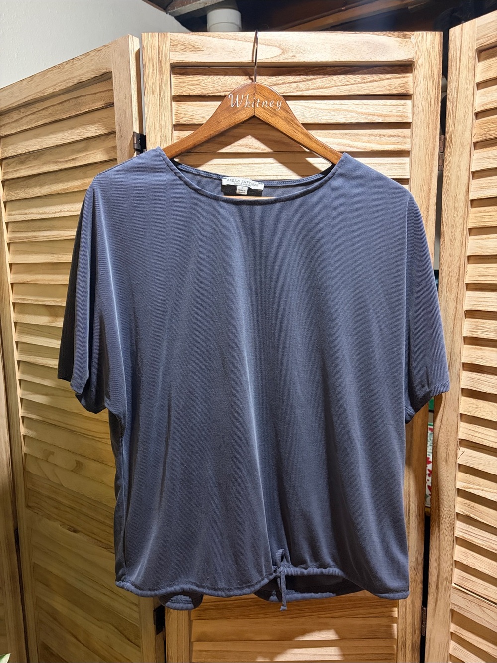 Green Envelope Navy Short-Sleeve Tie-Hem Tee